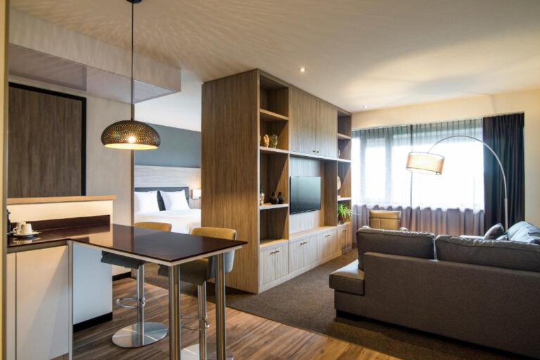 דירה באזור היהודי באמסטרדם - מלון אדג'יו