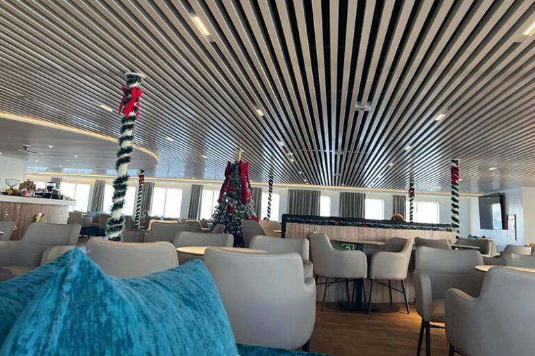 שייט מאגינה לפיראוס